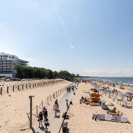 Apartament Aquamarina Prima 91 By Renters *